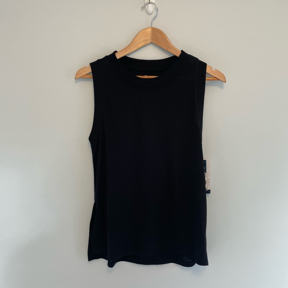 GAIAM Black athletic Muscle Tee tank, size XS